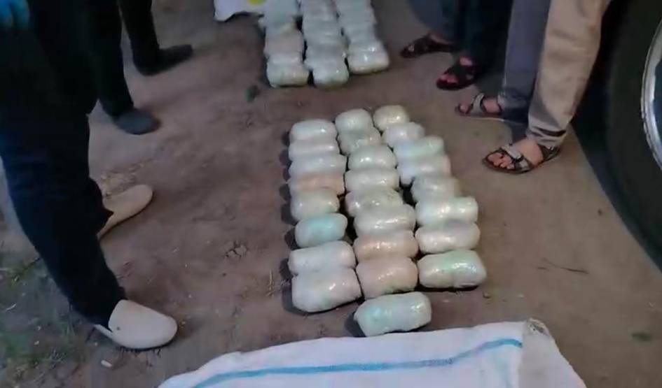 Surxondaryoda Afg‘onistondan kelgan yuk mashinasidagi qozonlar ichidan qariyb 200 kg gashish topildi